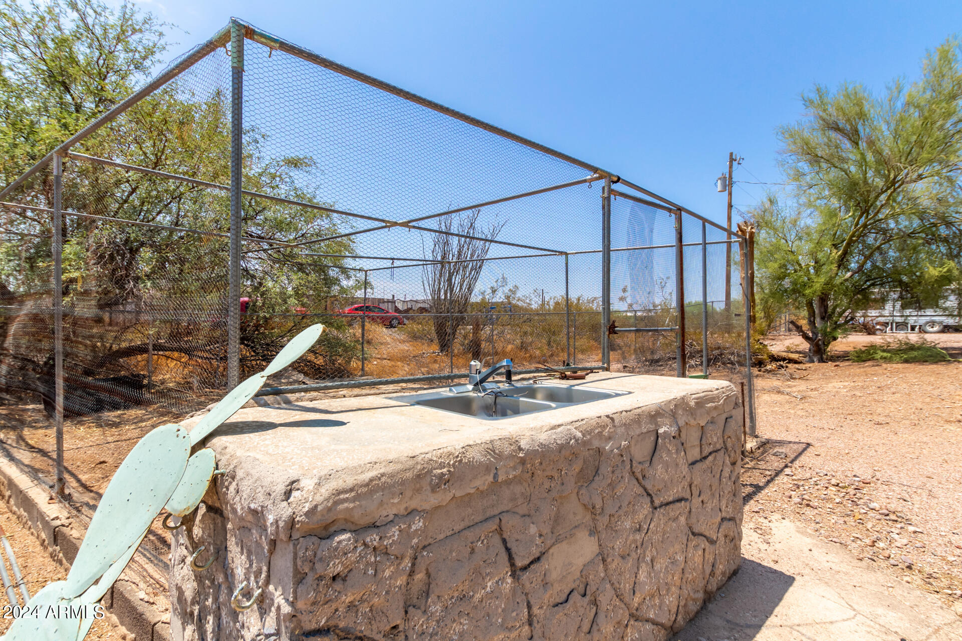 2575 East 6th Avenue Apache Junction, AZ 85119 - Photo 39 of 52 42 - 6th