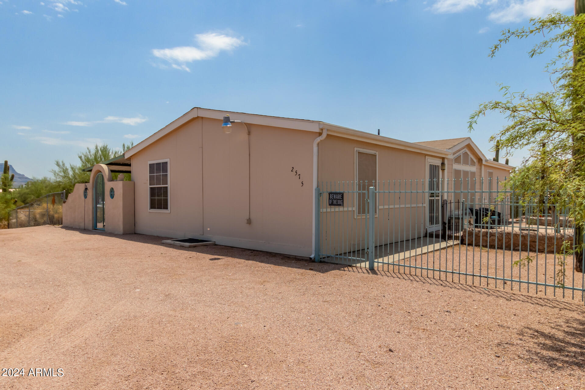 2575 East 6th Avenue Apache Junction, AZ 85119 - Photo 4 of 52 08 - 6th