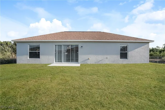 $1,830 | 2701 36th Street Southwest, Lehigh Acres, FL 33976
