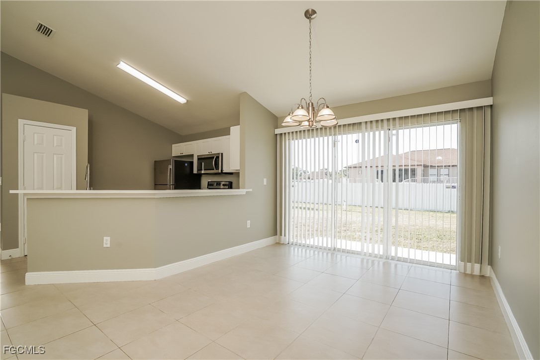 2701 36th Street Southwest Lehigh Acres, FL 33976 - Photo 5 of 16