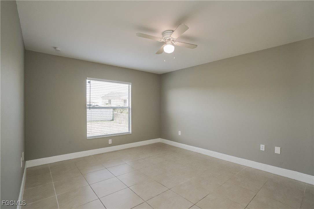 2701 36th Street Southwest Lehigh Acres, FL 33976 - Photo 9 of 16