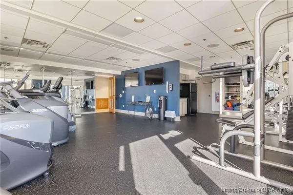 $234,800 | 1 Riverpointe Plaza, Unit 520, Jeffersonville, IN 47130