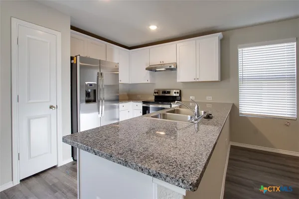 $1,750 | 1915 Chiffchaff, New Braunfels, TX 78130