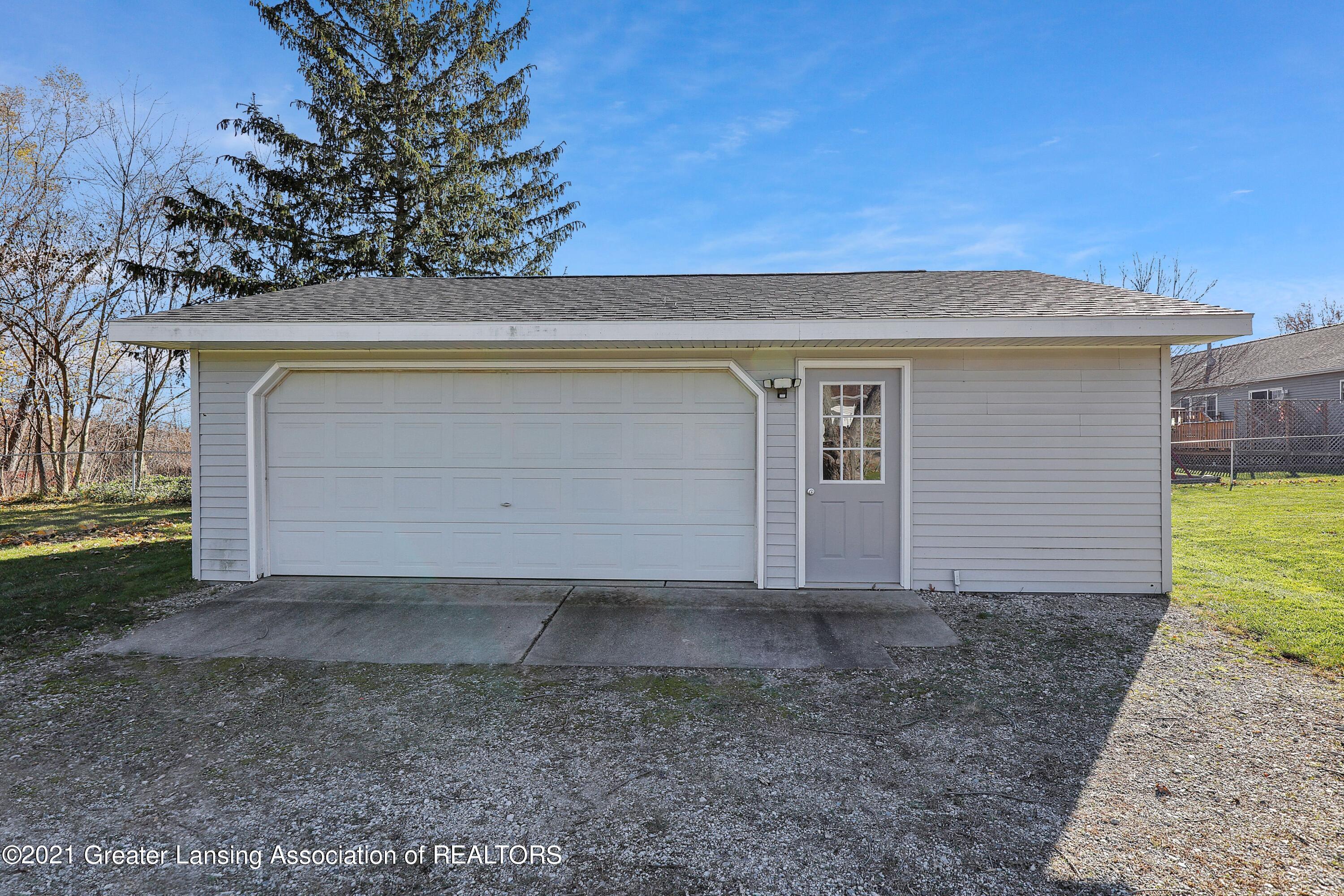 840 Lyons Road Portland, MI 48875 - Photo 41 of 54 xoSAZDw4