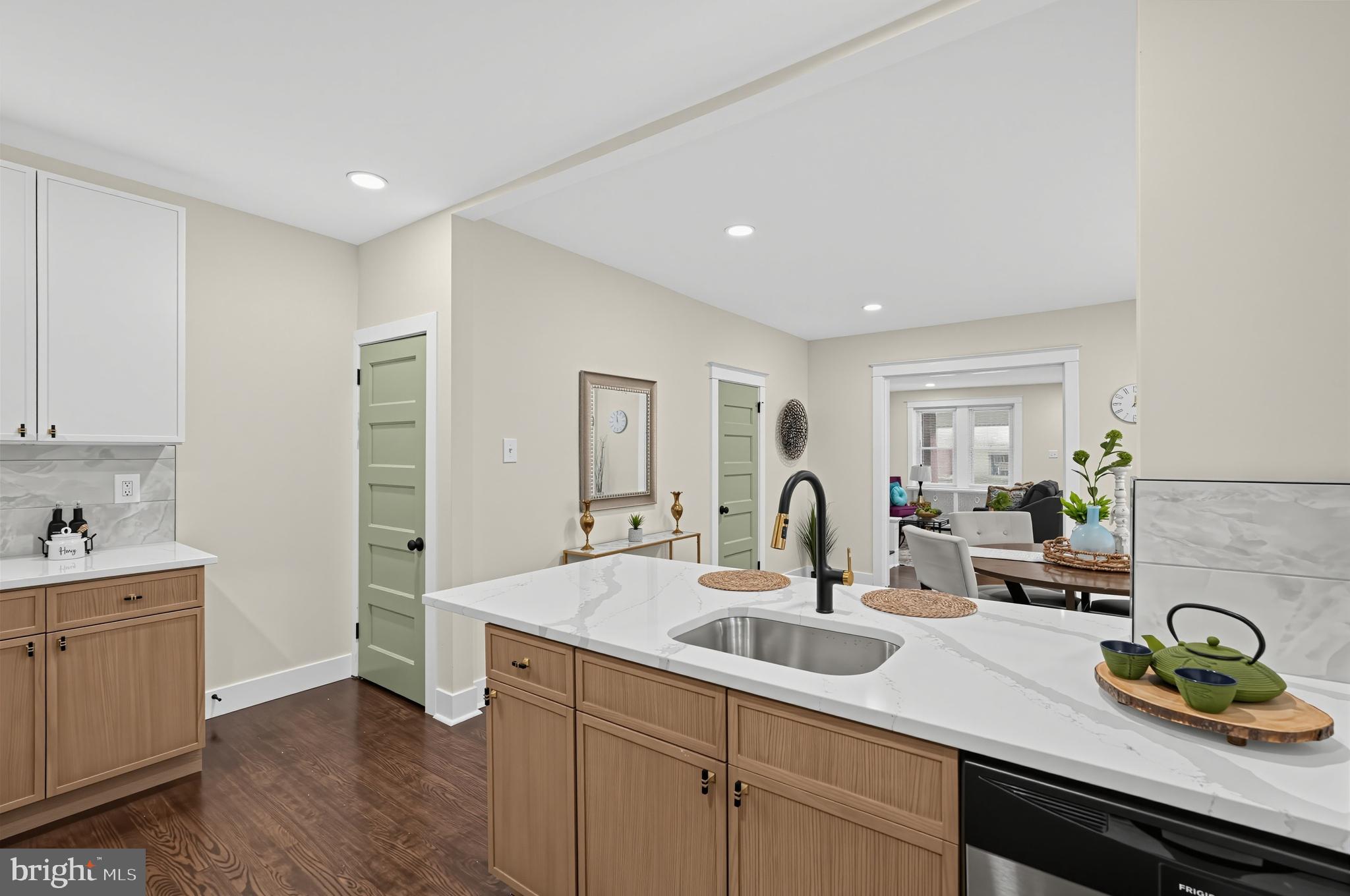 317 Vernon Road Philadelphia, PA 19119 - Photo 7 of 29 Gallery Image 7