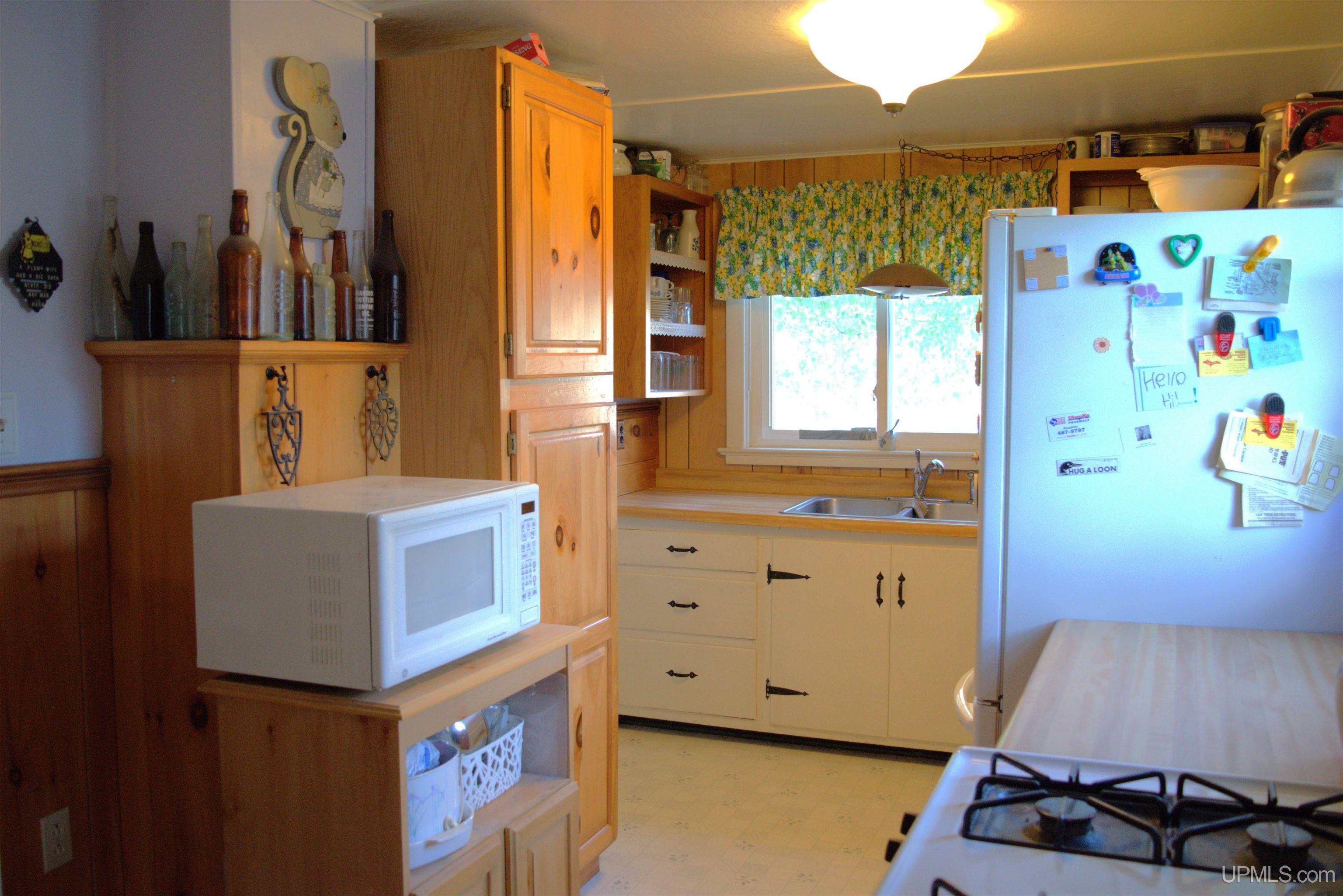 53582 Traverse River Road Lake Linden, MI 49945 - Photo 13 of 33