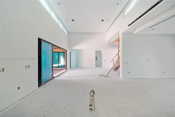 $5,850,000 | 820 Northeast 111th Street, Biscayne Park, FL 33161