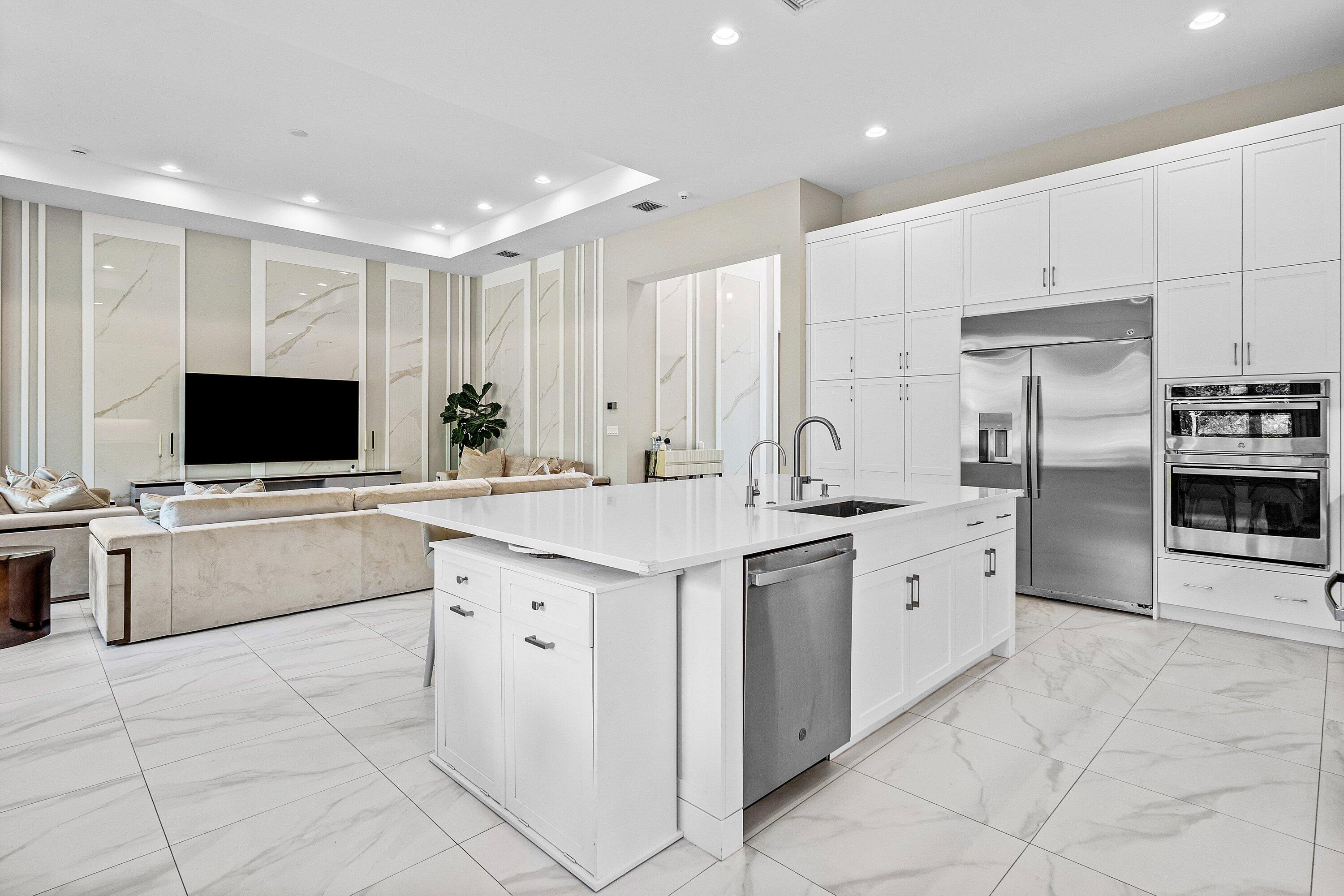 8533 Ganton Drive Boca Raton, FL 33434 - Photo 13 of 64 012-8533GantonDrive-BocaRaton-FL-33434-S