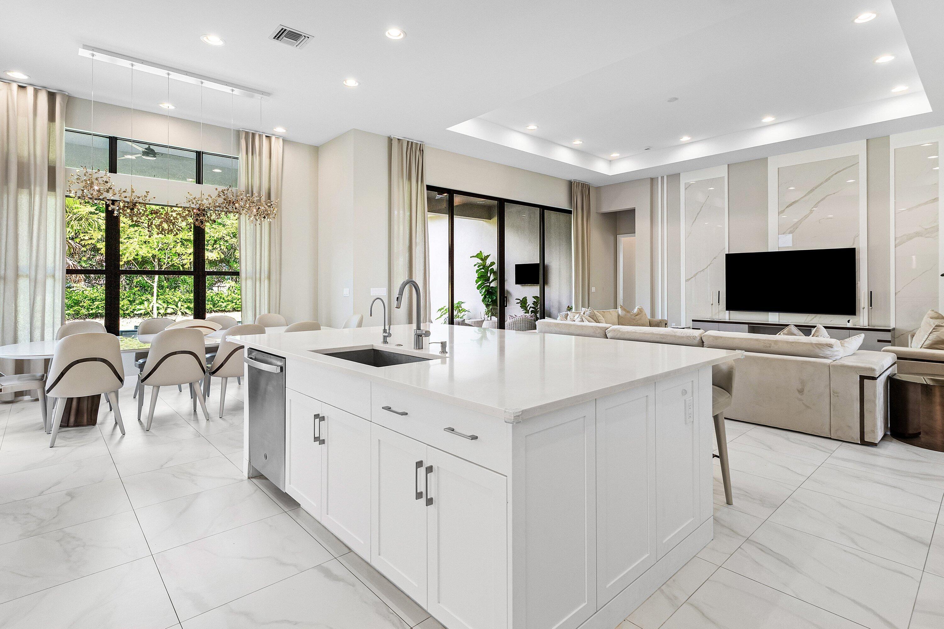 8533 Ganton Drive Boca Raton, FL 33434 - Photo 14 of 64 013-8533GantonDrive-BocaRaton-FL-33434-S