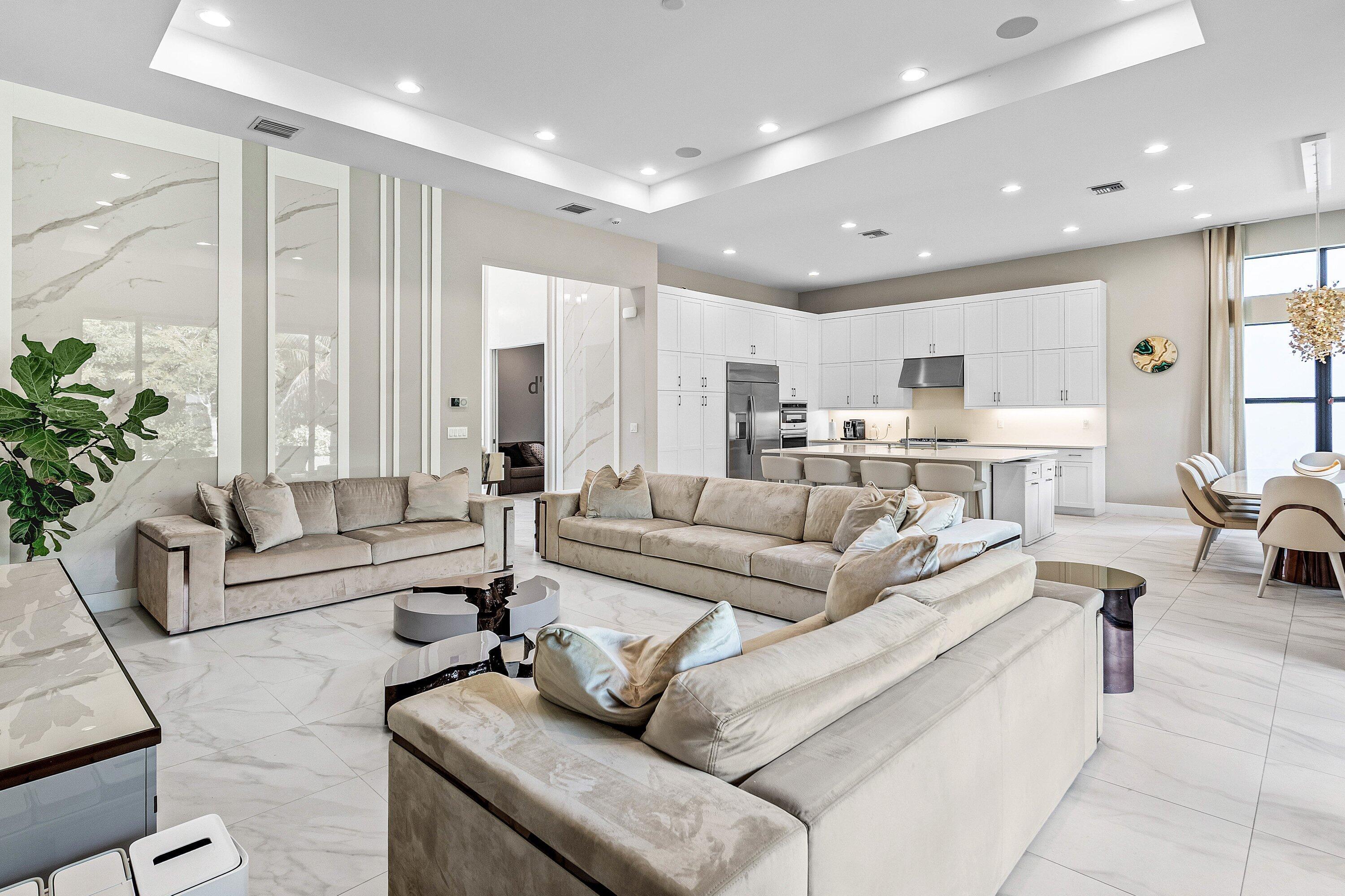 8533 Ganton Drive Boca Raton, FL 33434 - Photo 7 of 64 007-8533GantonDrive-BocaRaton-FL-33434-S