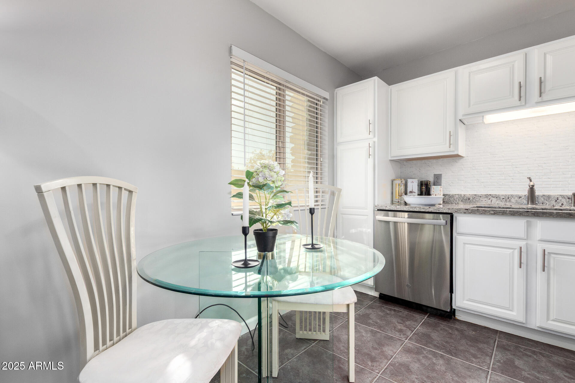 3511 East Baseline Road, Unit 1074 Phoenix, AZ 85042 - Photo 8 of 53 17 - Baseline