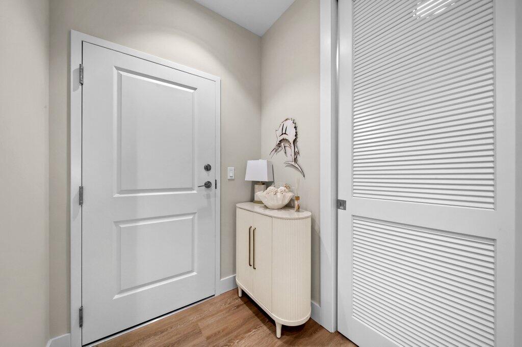 41 Southwest Seminole Street, Unit 205 Stuart, FL 34994 - Photo 22 of 35 foyer1.jpg-SMALL
