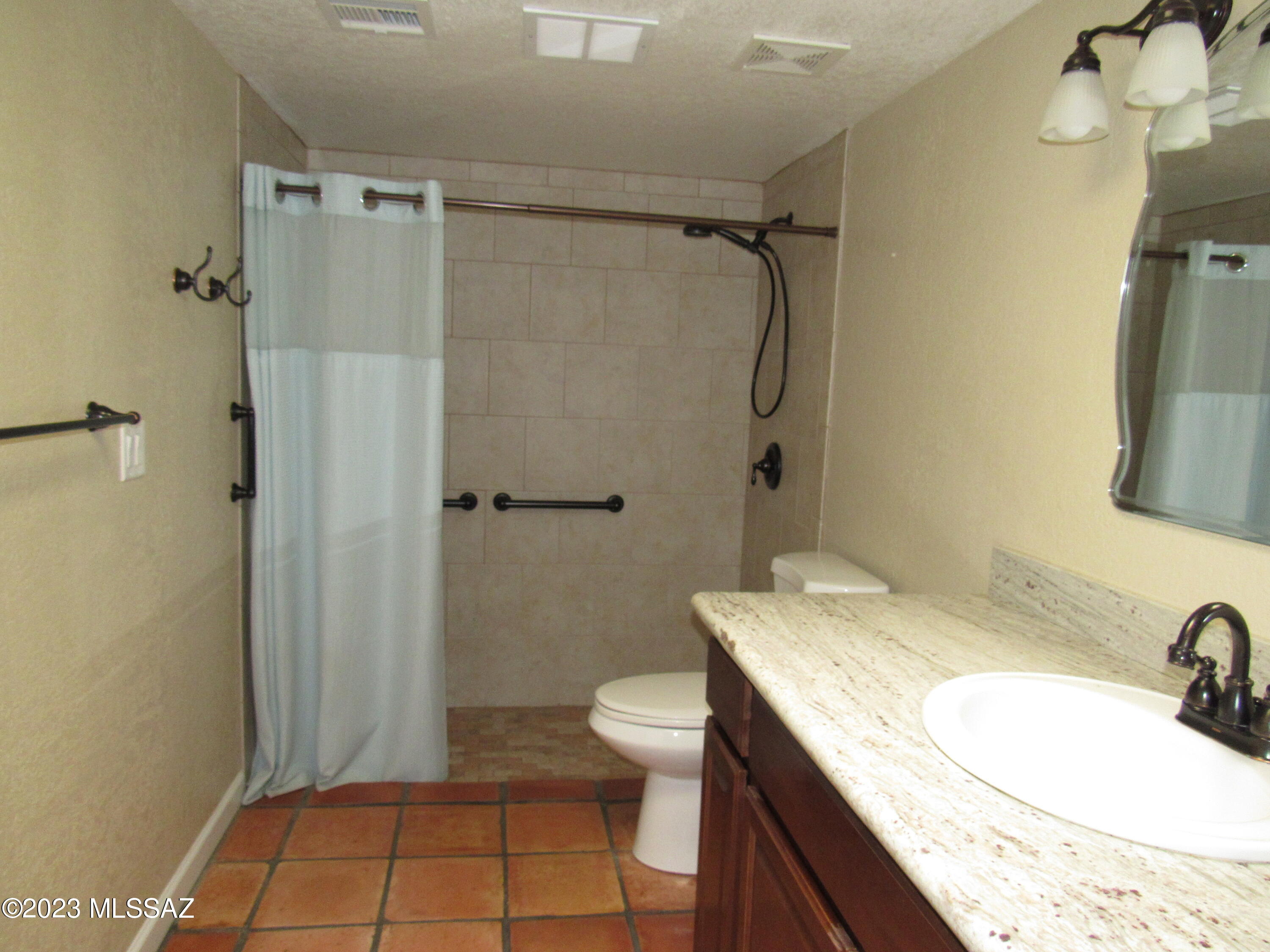 8564 North Candlewood Loop Tucson, AZ 85704 - Photo 17 of 20