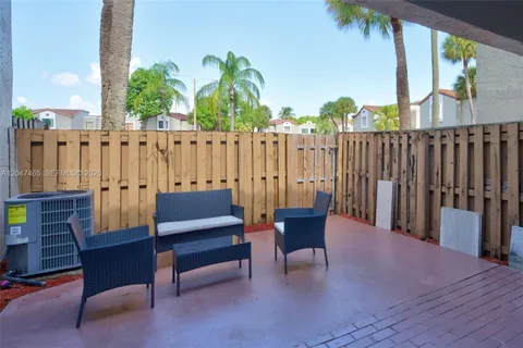 $390,000 | 10505 Southwest 153rd Court, Unit 7, Miami, FL 33196