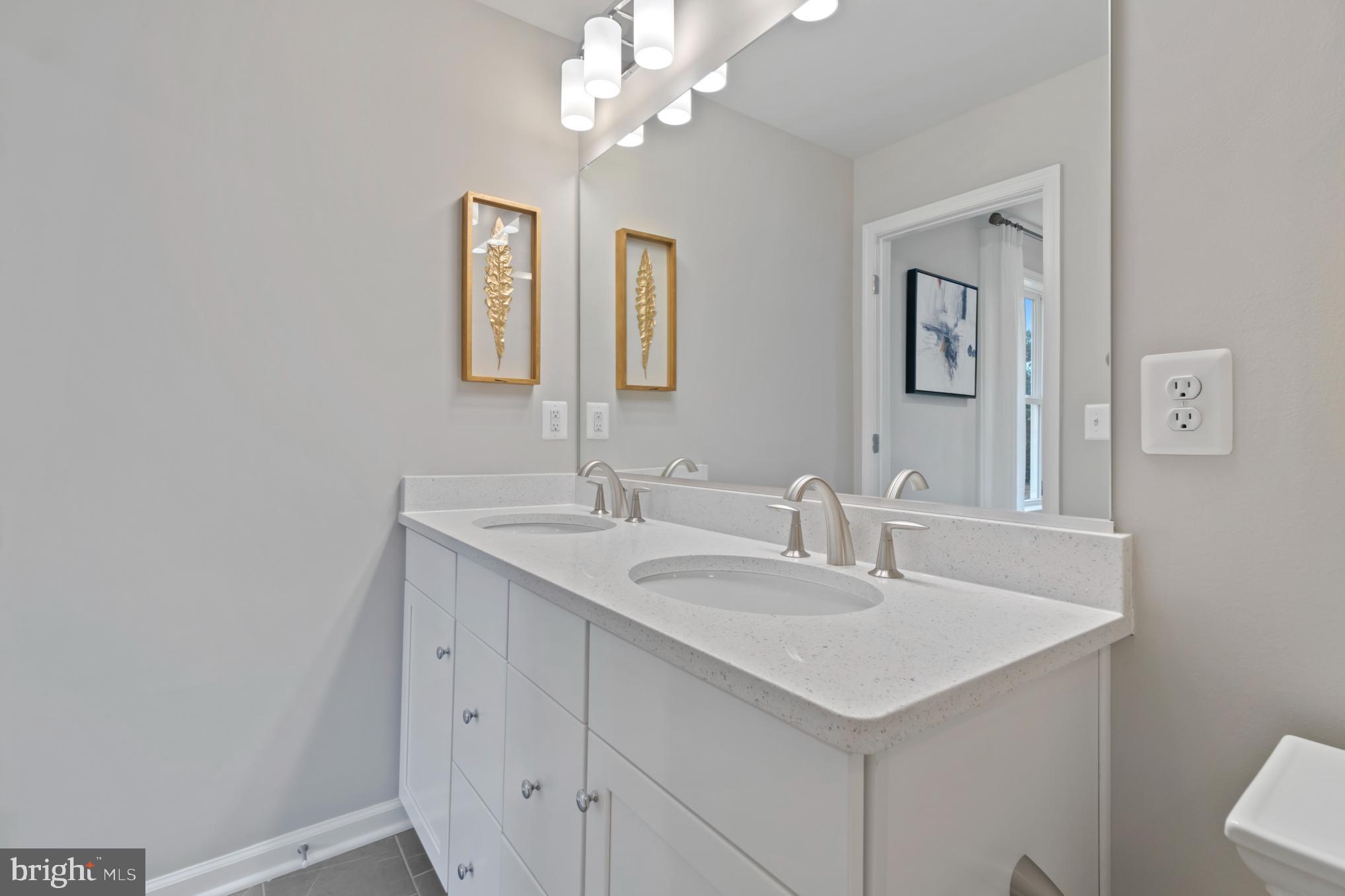 8828 Campden Grove Road Manassas, VA 20110 - Photo 18 of 36