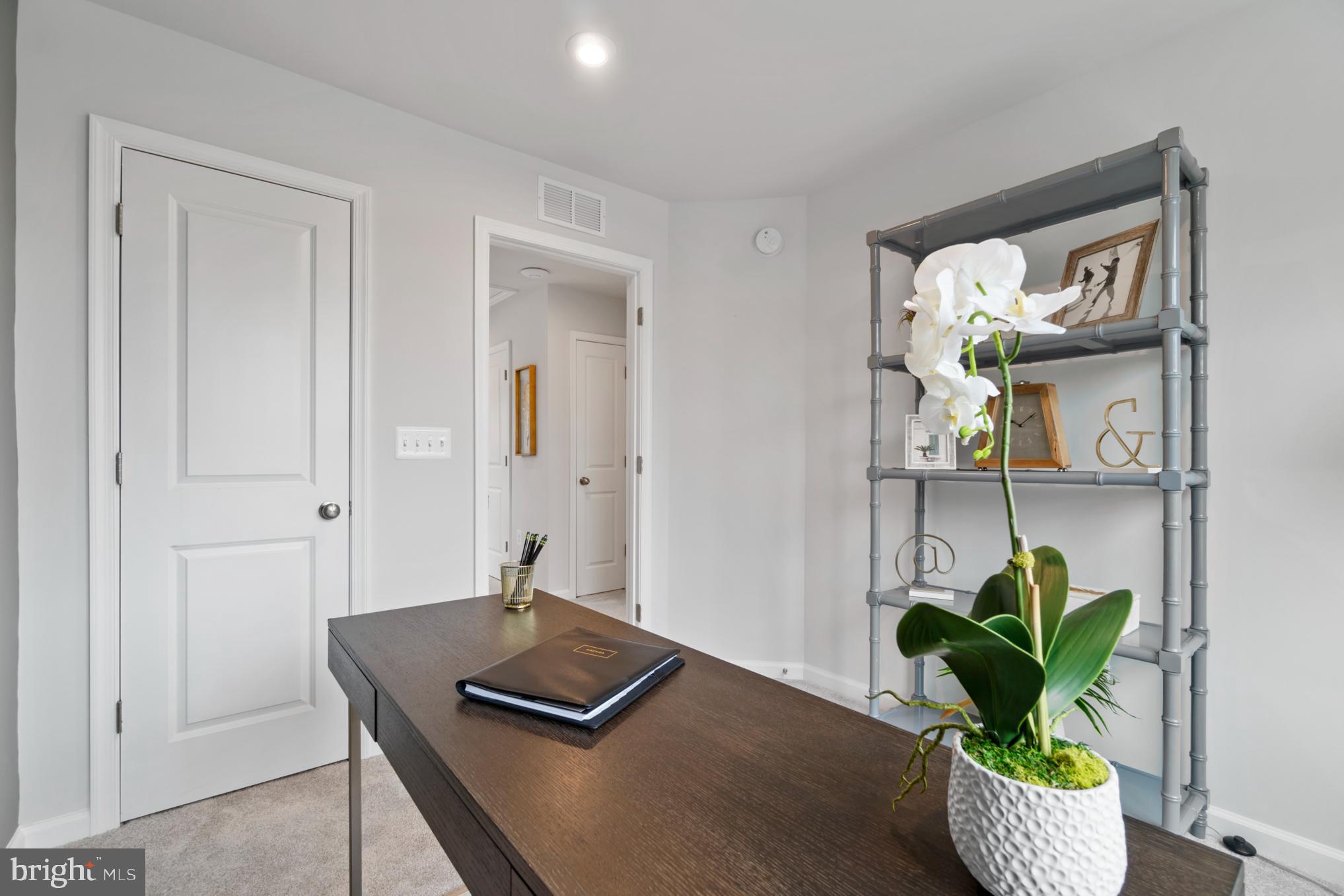 8828 Campden Grove Road Manassas, VA 20110 - Photo 24 of 36