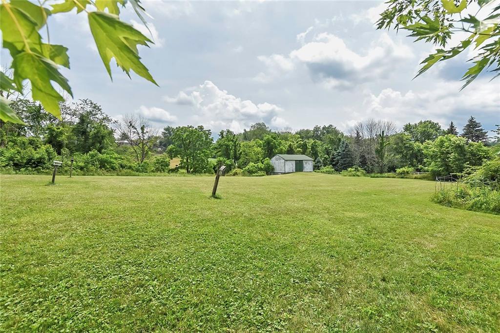 331 Thomas Road Venetia, PA 15367 - Photo 19 of 24