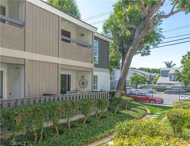 $435,000 | 2875 South Fairview Street, Santa Ana, CA 92704