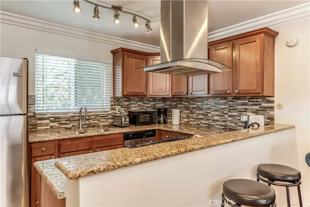 $435,000 | 2875 South Fairview Street, Santa Ana, CA 92704