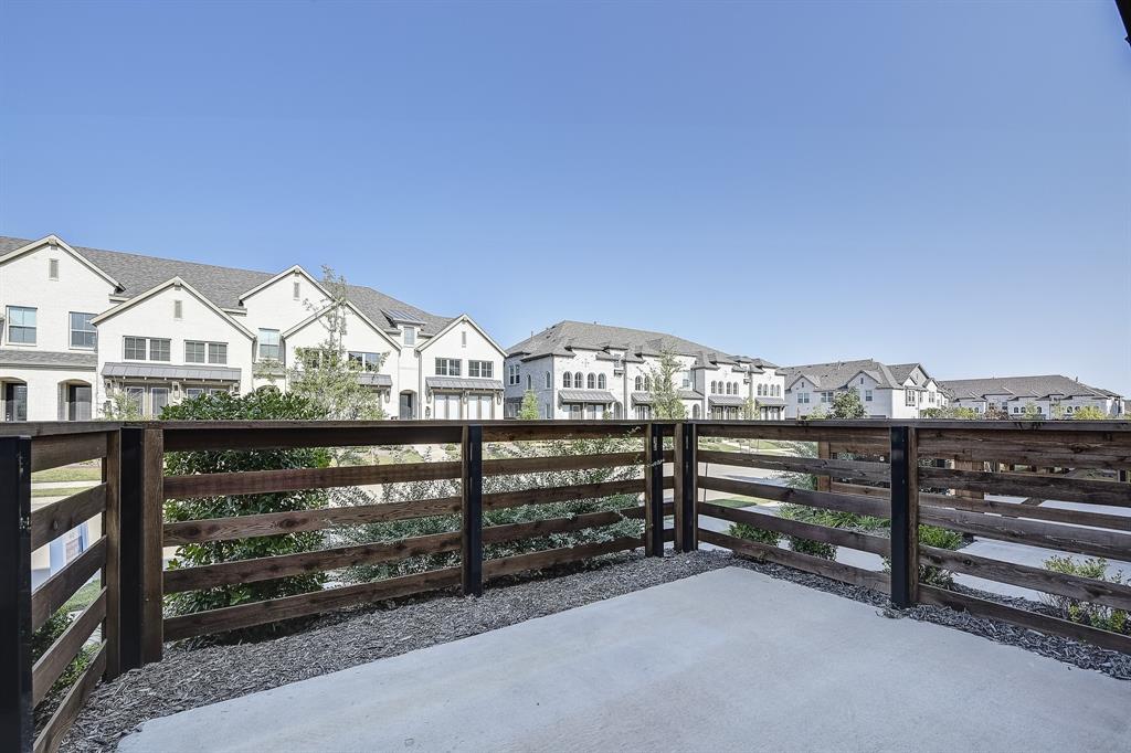 3708 Queen Road Sherman, TX 75090 - Photo 3 of 40 a view of a houses with a balcony