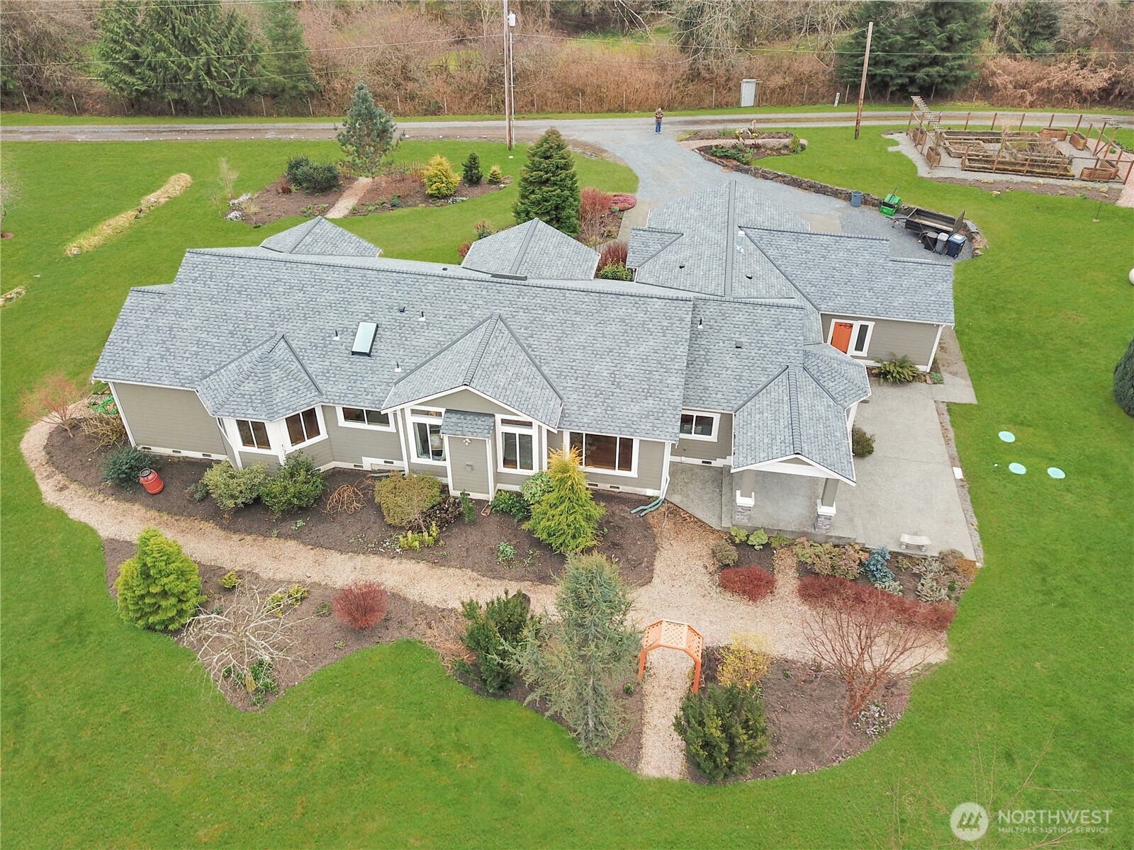 19110 Fales Road Snohomish, WA 98296 - Photo 4 of 35