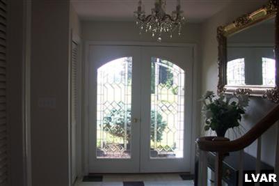 662 Spring Hill Road Northampton, PA 18067 - Photo 2 of 17 Gallery Image 2