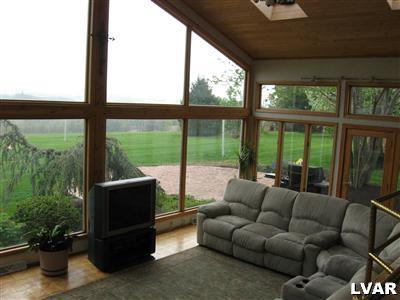 662 Spring Hill Road Northampton, PA 18067 - Photo 4 of 17 Sun Room view 2