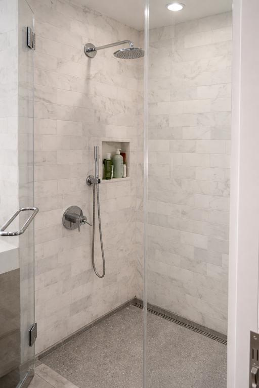 591 3rd Avenue, Unit 14D Manhattan, NY 10016 - Photo 5 of 14 Photo 5