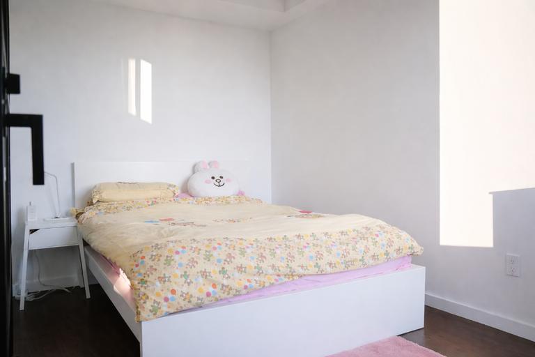 591 3rd Avenue, Unit 14D Manhattan, NY 10016 - Photo 6 of 14 Photo 6