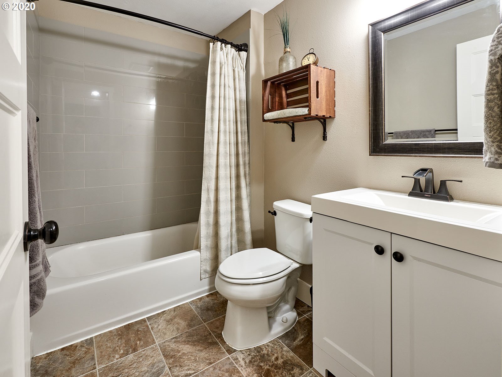 13985 Northeast Stone Road Newberg, OR 97132 - Photo 22 of 32 Gallery Image 22