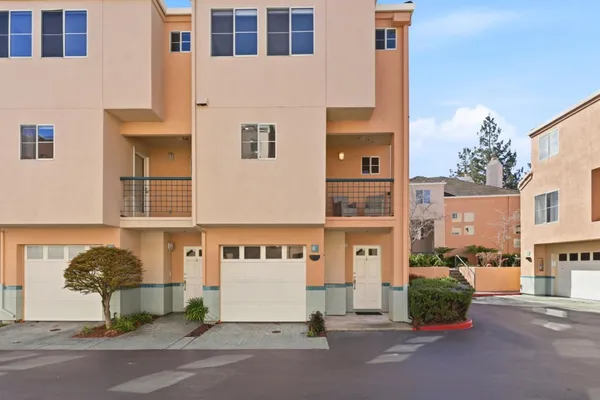$1,250,000 | 992 Alpine Terrace, Unit 6, Sunnyvale, CA 94086