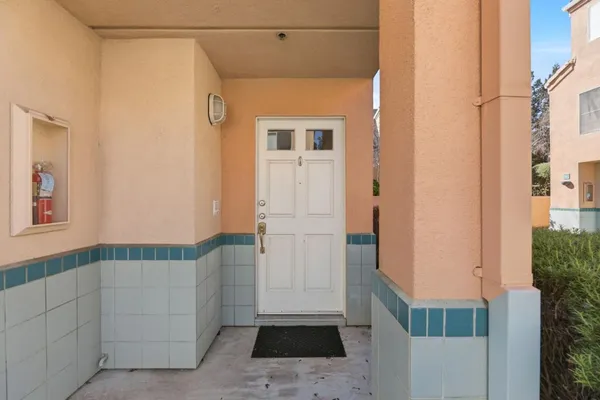 $1,250,000 | 992 Alpine Terrace, Unit 6, Sunnyvale, CA 94086