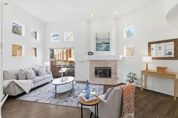 $1,250,000 | 992 Alpine Terrace, Unit 6, Sunnyvale, CA 94086