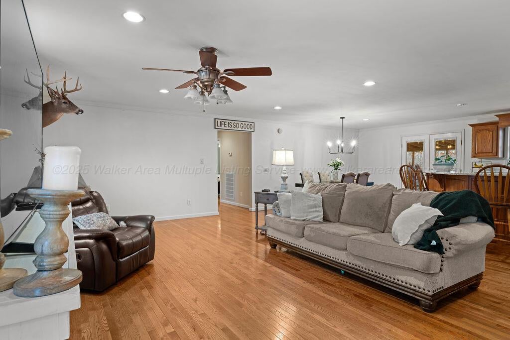34 Pinewood Jasper, AL 35504 - Photo 9 of 37 DSC00028-23
