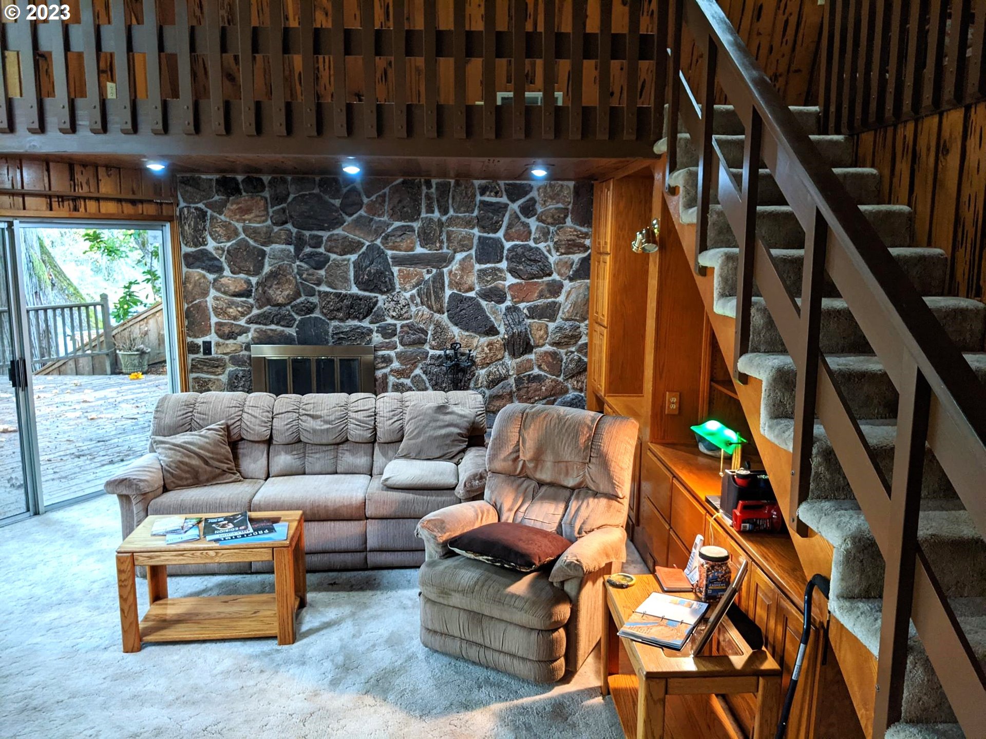 41511 Deerhorn Road Springfield, OR 97478 - Photo 3 of 14 Gallery Image 3