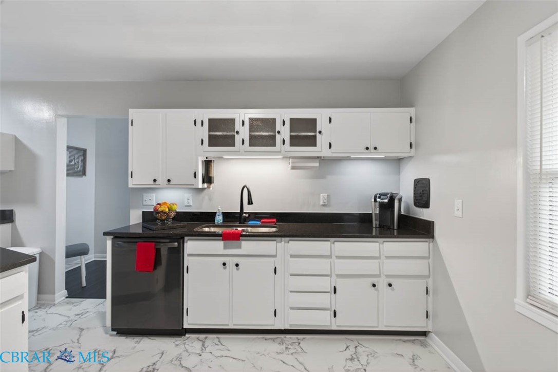 3403 West Weaver Road Hampton, VA 23666 - Photo 13 of 39
