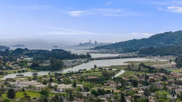 $959,000 | 10 Catalpa Avenue, Unit 7, Mill Valley, CA 94941