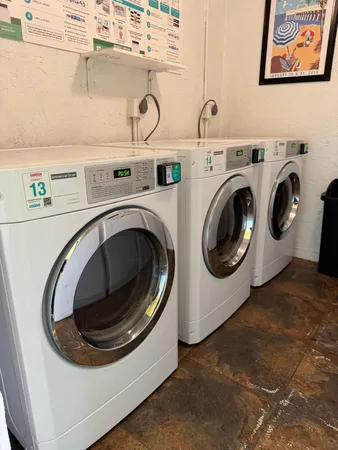 $2,000 | 9949 Sandalfoot Boulevard, Unit 531, Boca Raton, FL 33428