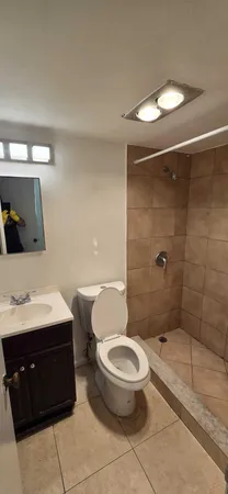 $2,000 | 9949 Sandalfoot Boulevard, Unit 531, Boca Raton, FL 33428