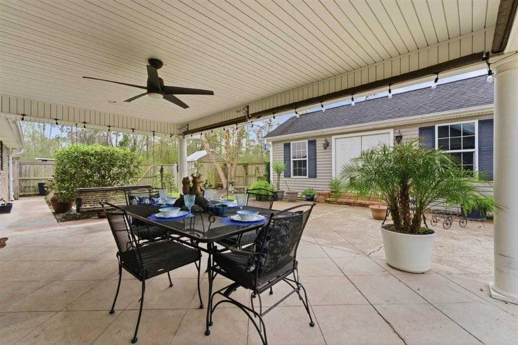 1304 Theriot Road Lake Charles, LA 70611 - Photo 27 of 35 Covered back patio view 3