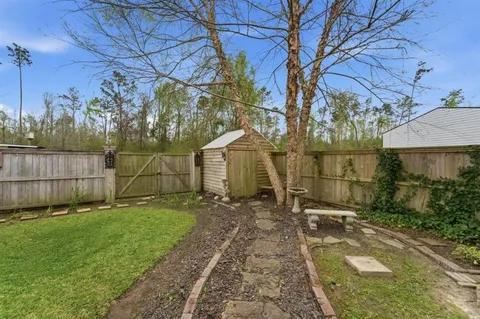 $300,000 | 1304 Theriot Road, Lake Charles, LA 70611