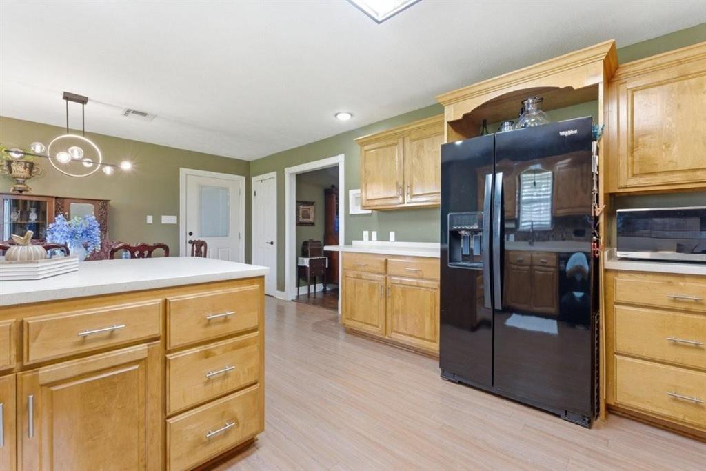 1304 Theriot Road Lake Charles, LA 70611 - Photo 6 of 35 Kitchen