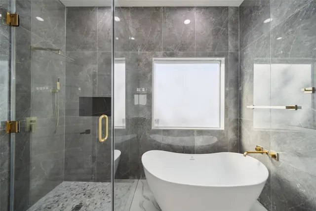 $3,600 | 75 Wick Willow Road, Montgomery, TX 77356