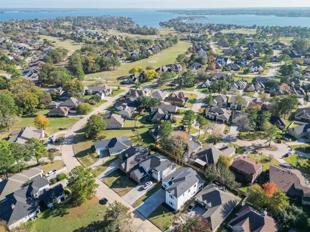 $3,600 | 75 Wick Willow Road, Montgomery, TX 77356