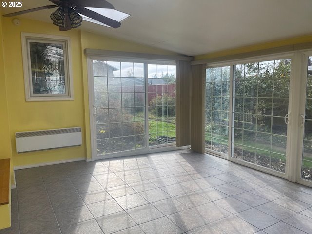 2620 North 23rd Street Springfield, OR 97477 - Photo 4 of 24 a view of empty room with windows