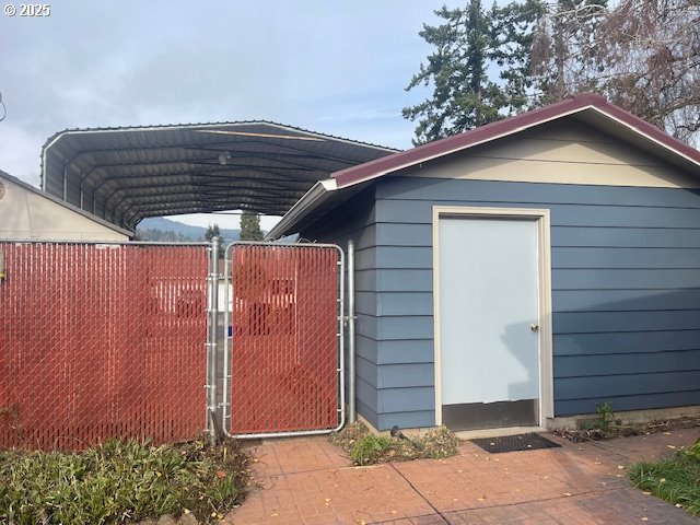 2620 North 23rd Street Springfield, OR 97477 - Photo 7 of 24 a front view of a house with a yard