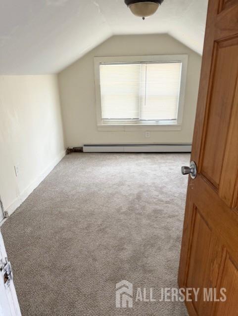 424 South 8th Avenue Highland Park, NJ 08904 - Photo 10 of 13 an empty room with a window
