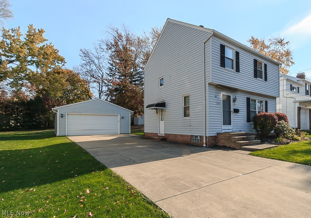 1555 Edgefield Road Lyndhurst, OH 44124 - Photo 24 of 25