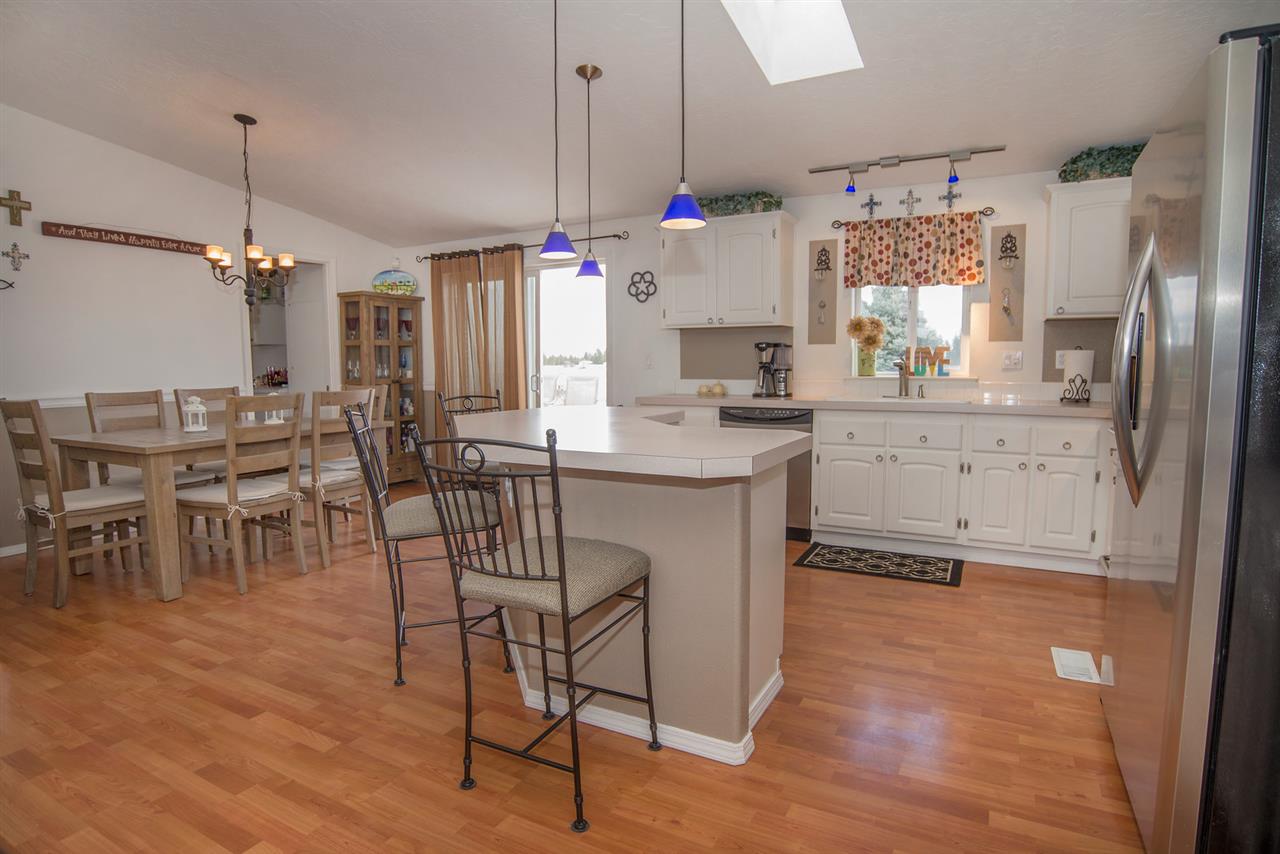 5221 South Aspen Road Spokane, WA 99224 - Photo 4 of 20 Gallery Image 4