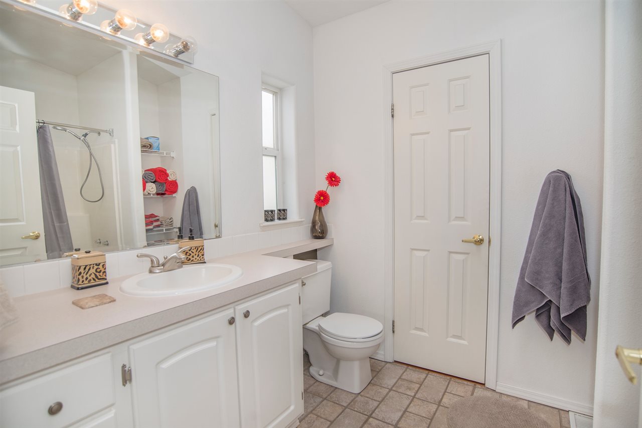 5221 South Aspen Road Spokane, WA 99224 - Photo 8 of 20 Gallery Image 8